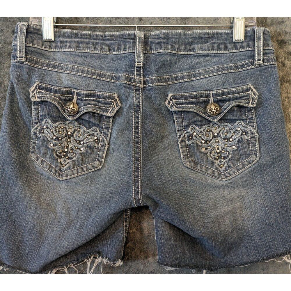 Wrangler Rock 47 Embellished Cutoff Shorts Size 7 Rhinestone Cowgirl Western